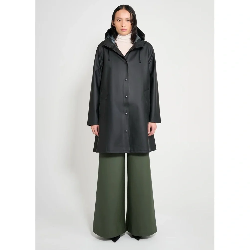 New Stutterheim Mosebacke Raincoat Black Hooded Women's Large